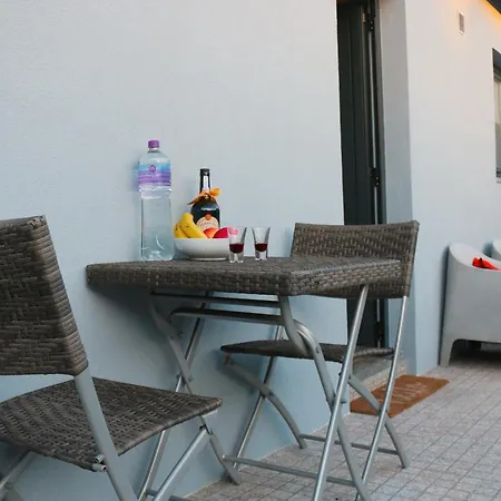 Casa de Férias 9min Metro To Downtown - Couples&kids - Free Parking