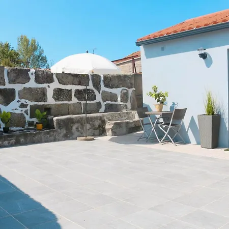 Casa de Férias 9min Metro To Downtown - Couples&kids - Free Parking *