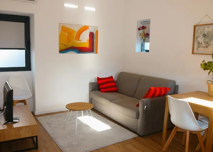 9min Metro To Downtown - Couples&kids - Free Parking