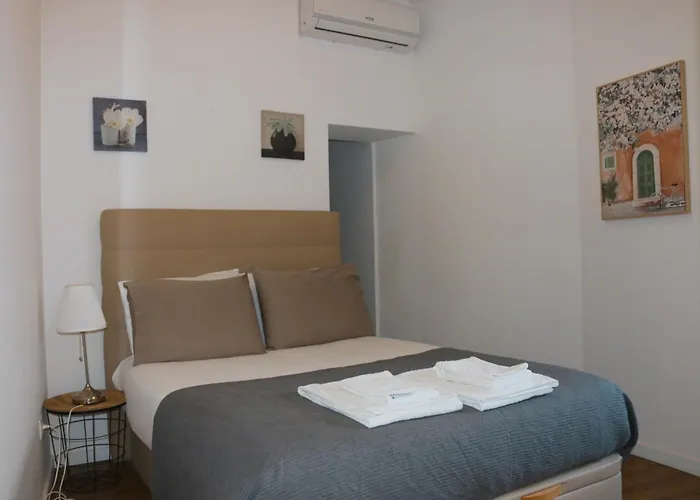 9min Metro To Downtown - Couples&kids - Free Parking Porto