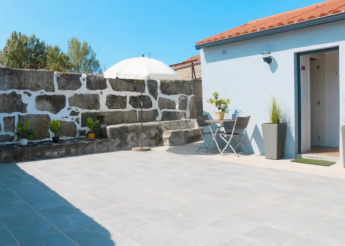 Prázdninový dům 9min Metro To Downtown - Couples&kids - Free Parking *